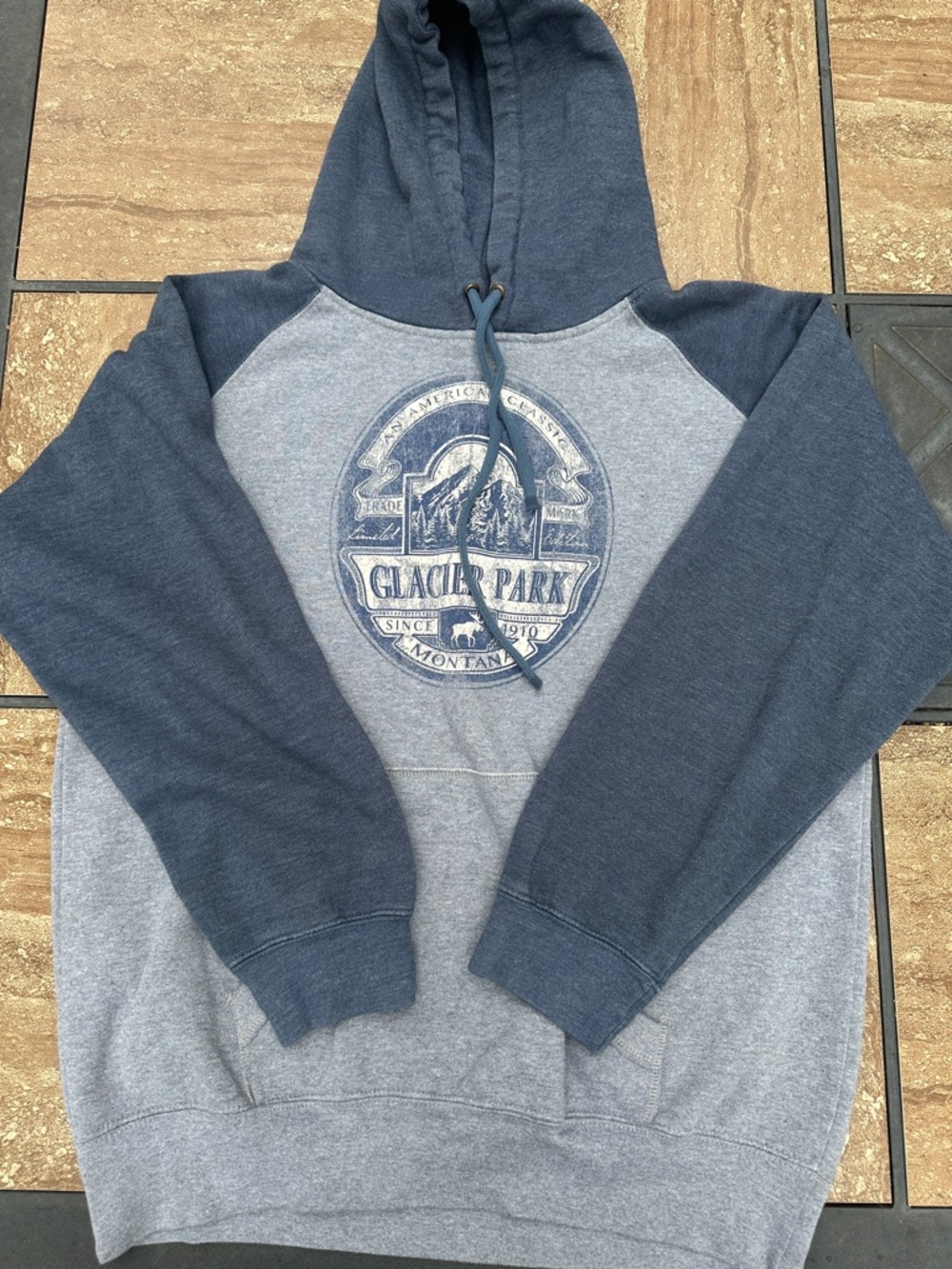 Glacier Park Two-Tone Navy & Gray Hooded Sweatshirt size L